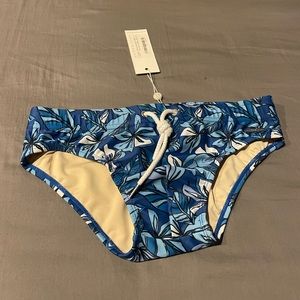 Mens Parke and Ronen swim briefs size XS, new with the tags